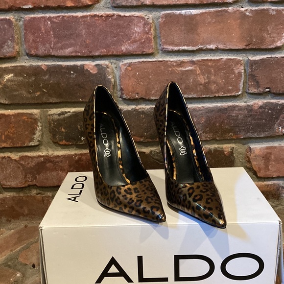 Aldo Ariane Patent Leather Pumps - Picture 2 of 13